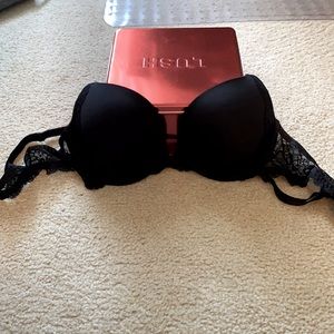 Black Victoria Secret Bra 36c